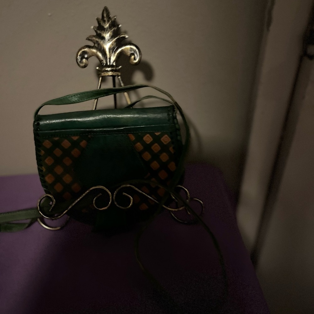 Elegant Green and Brown Women's Bag